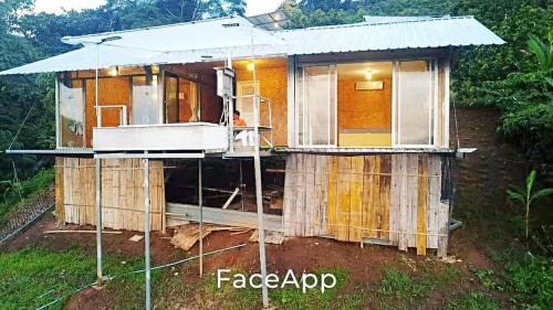 Pong Yaeng House | ดอยม้งบ้านจู้โฮมสเตย์