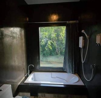 Huai Yot Hotel | นาธาริเวอร์ไซด์