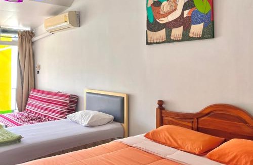 Mukdahan Hotel | บ้านพักสิริ มุกดาหาร (Baan Siri Mukdahan)
