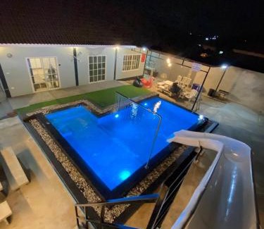 Sattahip Villa | บ้านพูลโต พูลวิลล่า ที่พักบางเสร่ - สัตหีบ