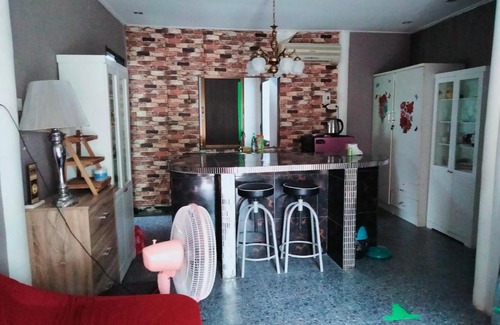 Chaloem Phra Kiat Apartment | บ้านเช่า