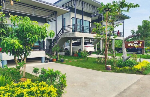 Uthai Thani House | บ้านแม่อุทัยธานี Baanmae Uthaithani
