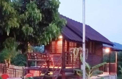 Wang Nam Khiao House | บ้านไร่ภูวังน้ำ