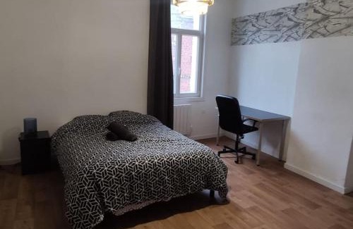 Douai Apartment | ღ Delfosse - 3 chambres, extérieur et Wifi Fibre