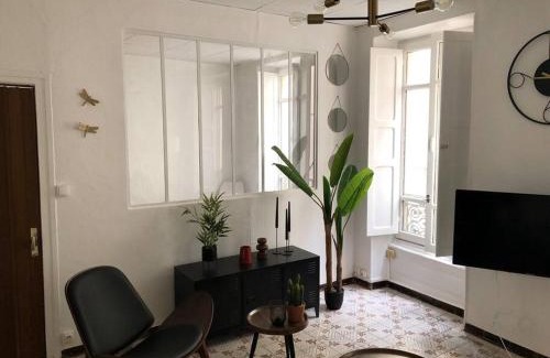 Valence Apartment | ღ Le Cypriano T2 au Centre de Valence AVEC PARKING