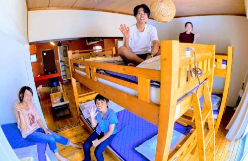 Kochi Apartment | ルルルあたご 3〜6名に最適 家族＆グループ向き ゆったり1Rアパートタイプ