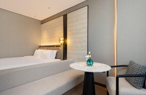 Changning Hotel | 上海虹桥冠华酒店 - 北新泾地铁站