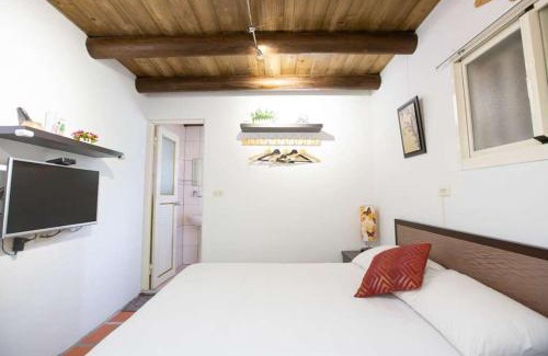 Jincheng Bed & Breakfast | 任我行民宿