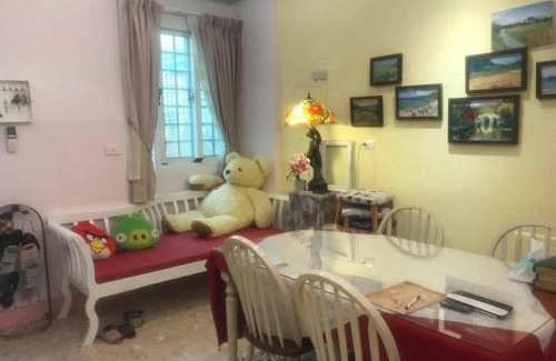 Hengchun Old Town Apartment | 墾丁旅行的家民宿