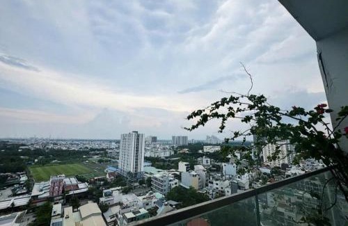 District 7 Apartment | 天空逸寓