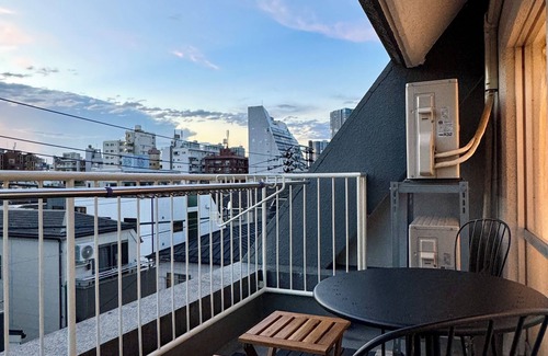 Shinjuku Apartment | 暮。新宿 Shinjuku Stay SaWa 402 - Top Floor Terrace Bedrooms Part.II