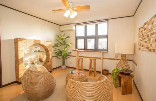 Nago Villa | 最大11名宿泊可！憧れのプール付き一軒家をあなただけの貸切に。～ここから始まる贅沢な南国ライフを～