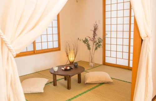 Nago Villa | 最大11名宿泊可！憧れのプール付き一軒家をあなただけの貸切に。～ここから始まる贅沢な南国ライフを～