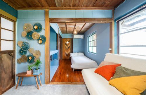 Gushiken House | 月の桃