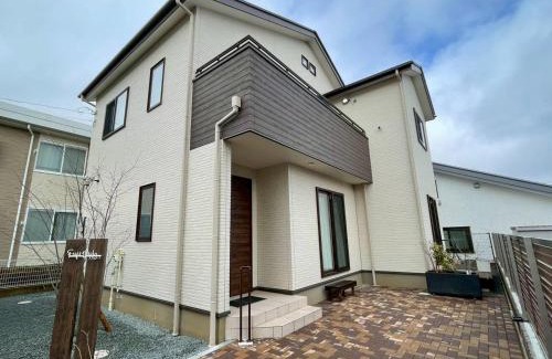 Nagawa House | 河口湖駅徒歩10分 ベルショッピングセンター徒歩6分 大型4ldk屋根裏付き 全室空調