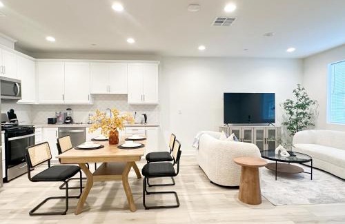 Ontario Villa | 洛杉矶安大略温水泳池三房别墅