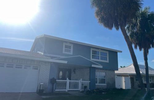 Shore Acres House | 海湾景观休闲独立屋可以垂钓靠近达利博物馆 14分钟可到达