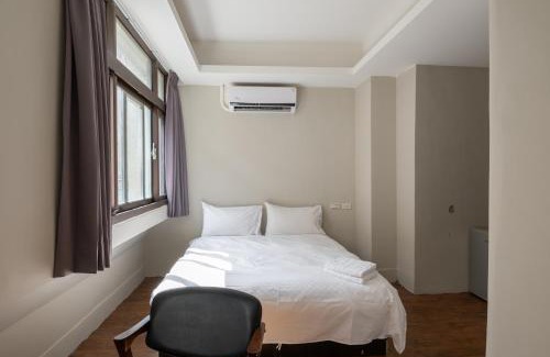 Hualien City Centre House | 藍寓市區民宿-自助式入住