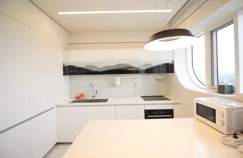 Cheongdam Apartment | 크리스마스 세일 더청담에디션 2Bdr 1Bath Full Options apt
