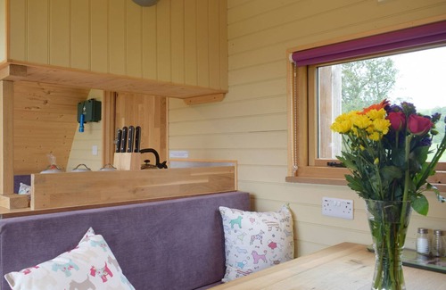 Tirabad Cottage | 0 bedroom accommodation in Dolau