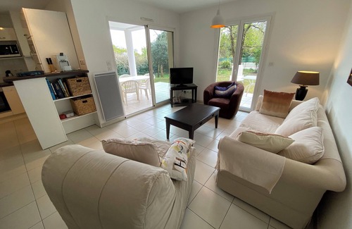 Soulac-sur-Mer Apartment | 021 - Beautiful apartment with its private garden