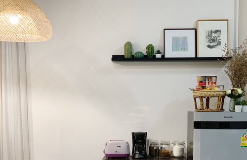 Chom Phon House | 03.Baan Bai Bua >MRT JJ market BigC DMK Airport