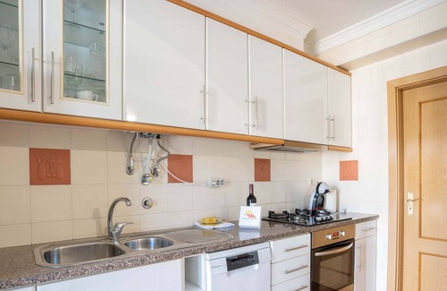 Correeira Ski Chalet | #039 Family w/Private Pool and AC