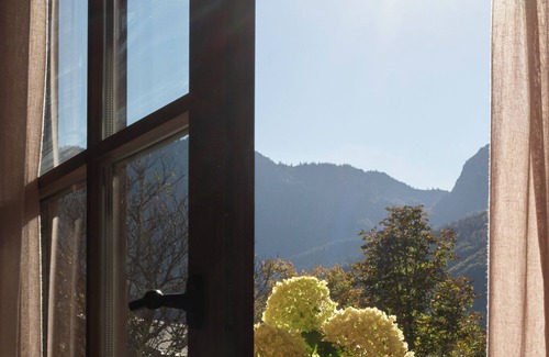 Schleching Apartment | 04 Christl, 80 sqm, 2 bedrooms, balcony, sauna, tiled stove