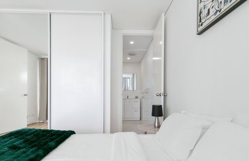 Belmont Apartment | 06 Great Value Apartment close to Perth City & Airport