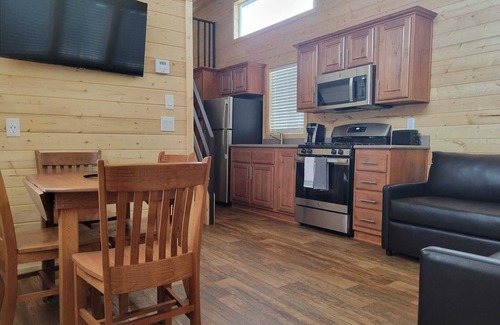 Valle Cottage | 079 Tiny Home near Grand Canyon South Rim Sleeps 8
