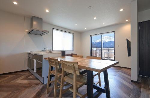 Fujikawaguchiko Apartment | 08 Resort Club -Theater-