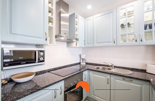 Albufeira Old Town Ski Chalet | #086 Fish House by Home Holidays