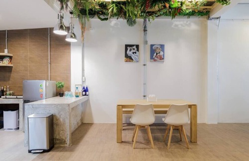 Ratchadaphisek Apartment | 09 Wabisabi Heart of Bangkok 3MIN TO MRT train