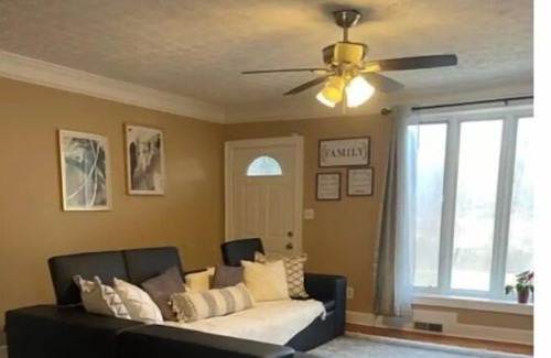 Atlanta House | 1.5 Acre 7 BR ATL Braves Stadium