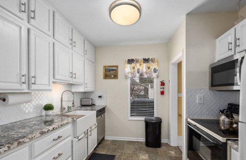 Lakeside House | 1.5 miles to Pere Marquette beach, Kayak, wood