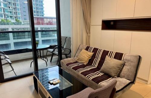 Mont Kiara Apartment | 1-5 people, Scandinavian Style Arcoris Mont Kiara