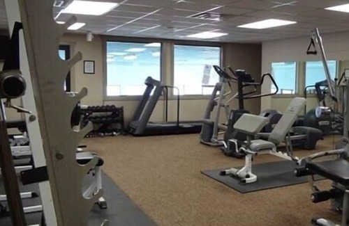 Kimberling City Condo | 1 - BD Economy Suite Walk-in Level 211