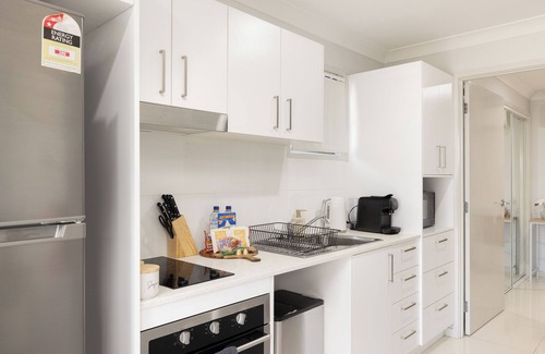Rocklea Apartment | 1 Bdr Apt! GST Credits! Kitchen! Parking! 116F1