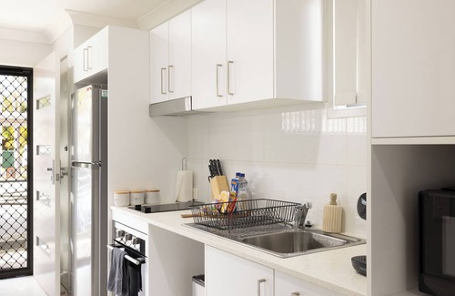 Rocklea Apartment | 1 Bdr Apt! GST Credits! Kitchen! Parking! 116F1