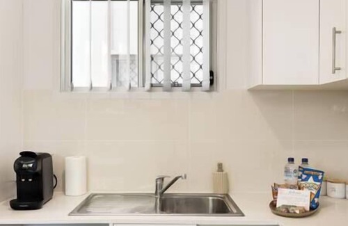 Rocklea Apartment | 1 Bdr Apt! GST Credits! Kitchen! Parking! 116F1