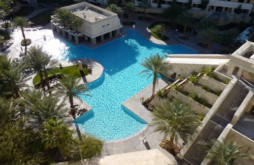 Enterprise Condo | 1 BDRM~ CANCUN RESORT~ GREAT POOLS/SHOPPING/DINING/SPA/2 BATHROOMS/FULL KITCHEN