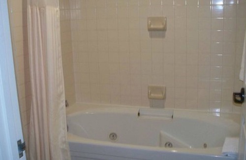 Palo Verde Condo | 1 BDRM CONDO~ Varsity Clubs of America~ SHOPPING, HIKING, BOATING, ATV TRIPS