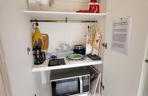 Galmpton Apartment | 1 bed annex apartment at stunning Broadsands Beach nr Brixham!