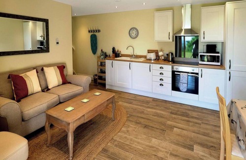 Horner Cottage | 1 Bed Cottage - Sleeps 2, Parking, Wifi