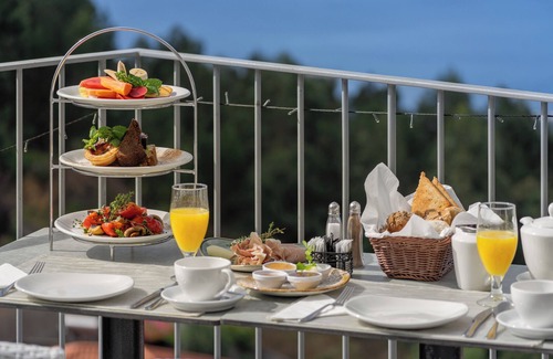 Monte Apartment | 1-bed Garden Apt 1 in character Babosas Village