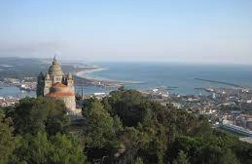 Cardielos Ski Chalet | 1 Bed House - Garden, Wifi, Balcony