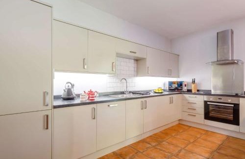 Cwmtirmynach House | 1 bed in Bala 52510