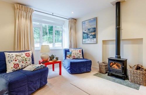 Blairgowrie House | 1 Bed in Blacklunans CA361