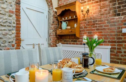 Melton Constable House | 1 Bed in Holt 90931