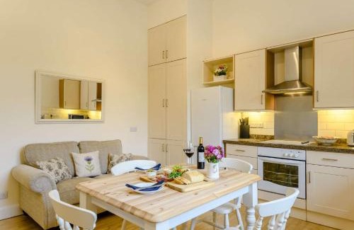 Langholm Apartment | 1 Bed in Langholm 83343